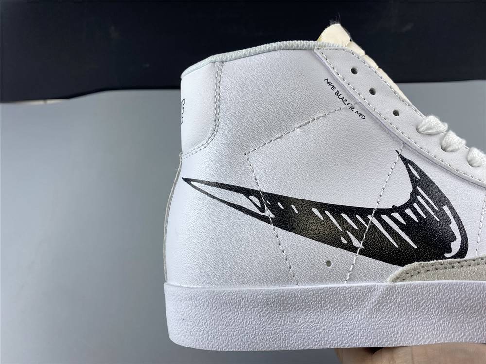 Nike Blazer Mid VNTG 77CW7580-101